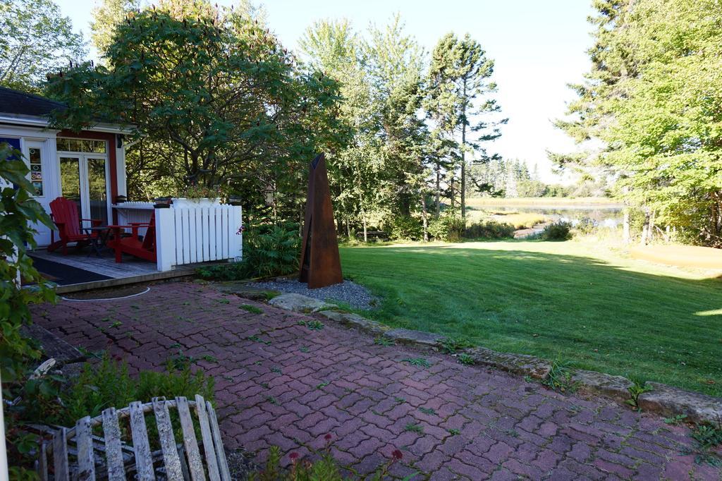 Little Shemogue Inn Esterno foto
