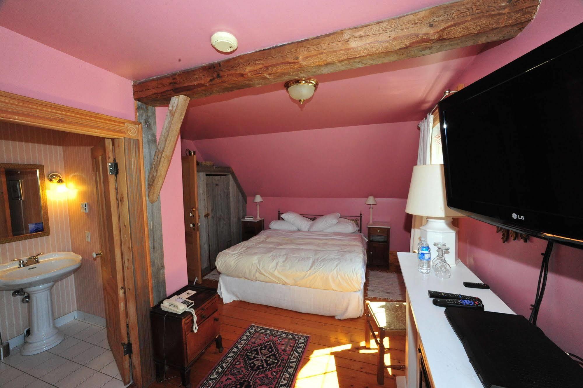 Little Shemogue Inn Esterno foto
